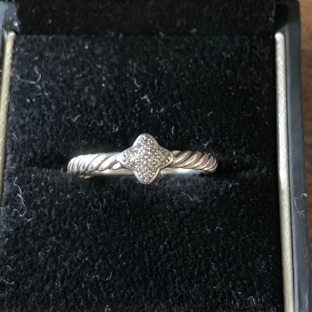 David Yurman Quatrefoil Ring with Diamonds